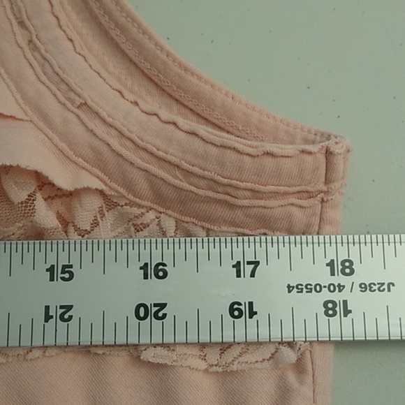CHICO'S LAYERED LACE RUFFLE SOFT PINK TANK TOP SHELL - Picture 4 of 7